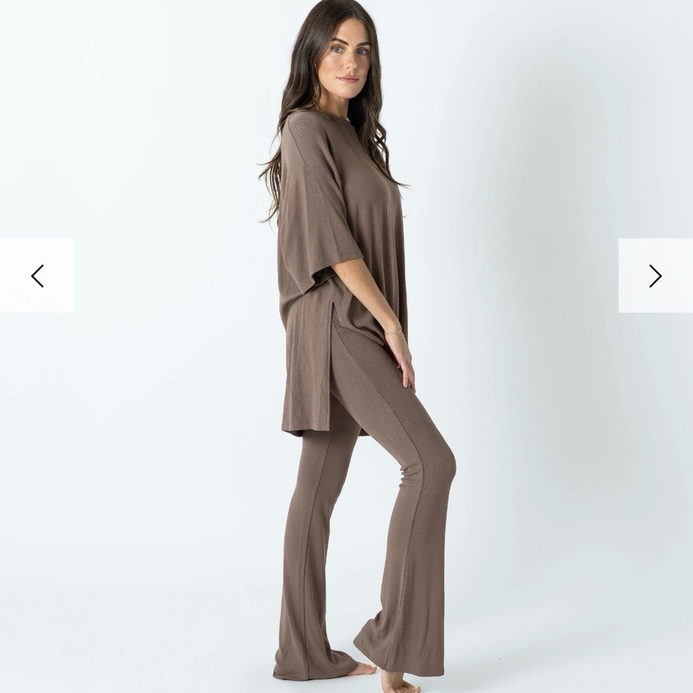 The foxy kind taupe brown